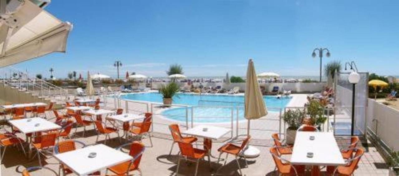 Hotel Condor Lido di Jesolo Exterior foto