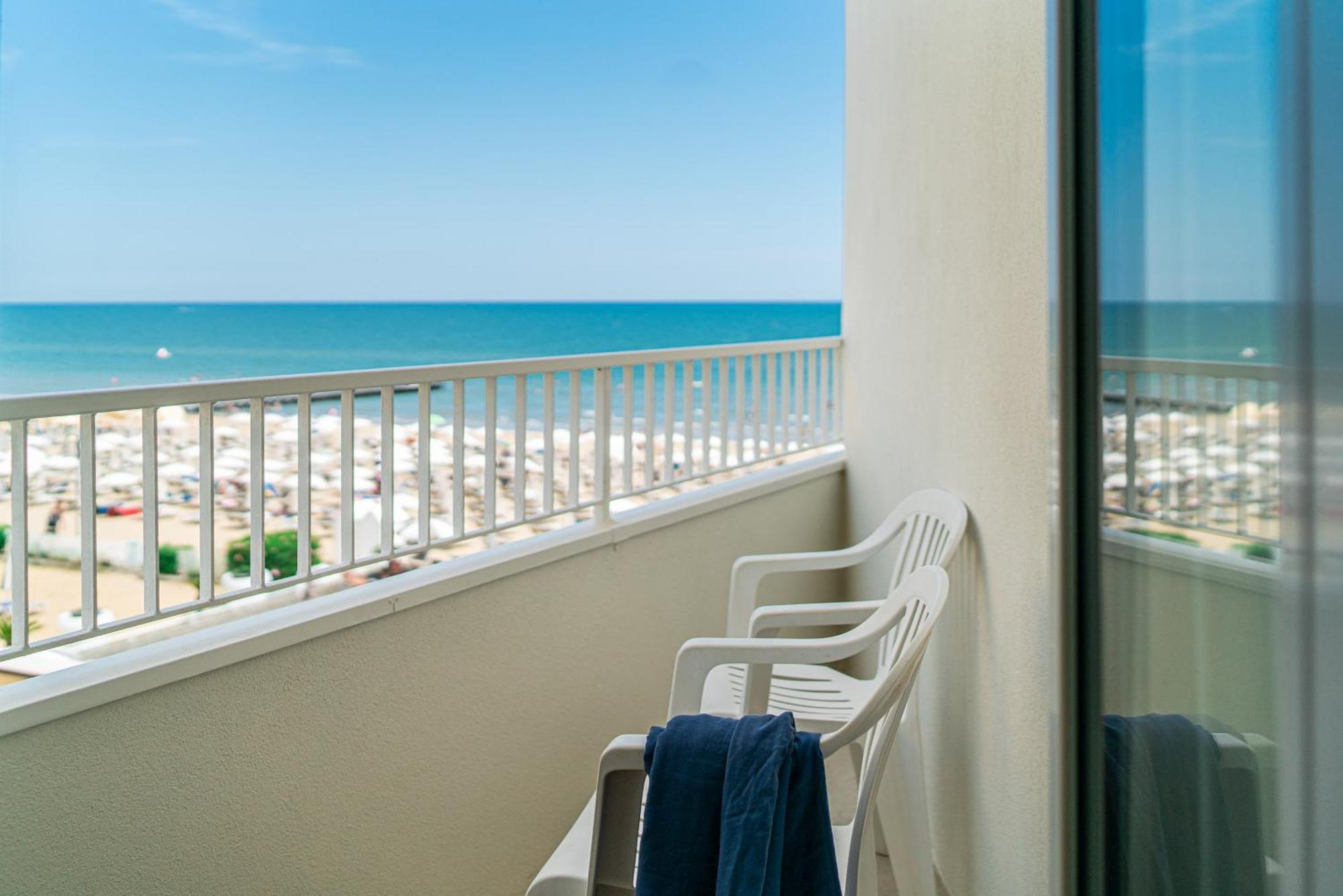 Hotel Condor Lido di Jesolo Exterior foto